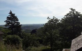 Gîte au calme avec point de vue proche Turenne